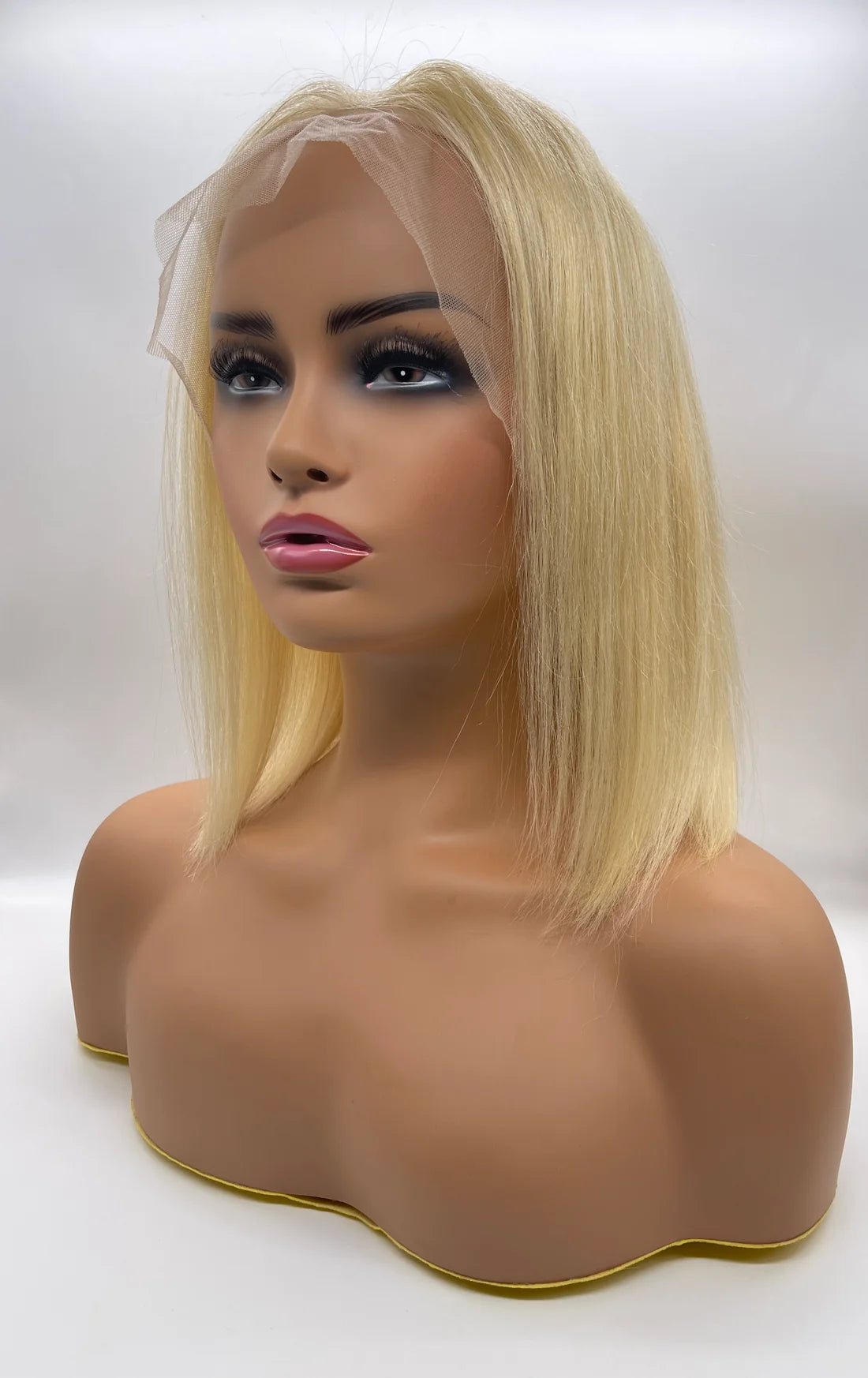 613 Frontal Bob